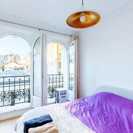 Elegant 2br - Sleeps 6 - Steps From Arc De Triomphe דירה פריז
