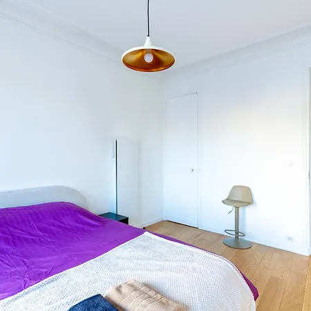 Elegant 2br - Sleeps 6 - Steps From Arc De Triomphe